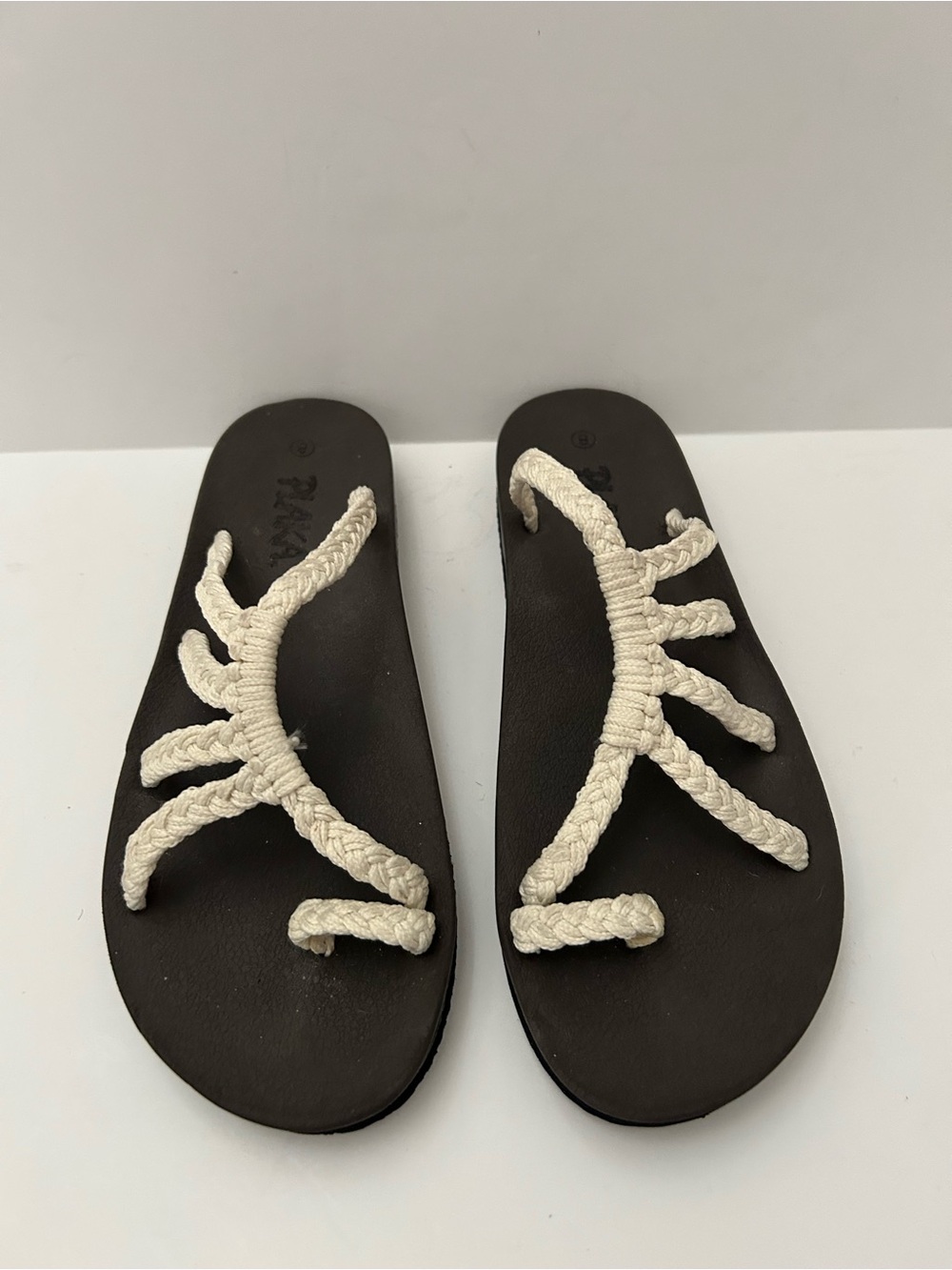 Plaka Braided Rope Toe-Loop Sandals | Size 8
